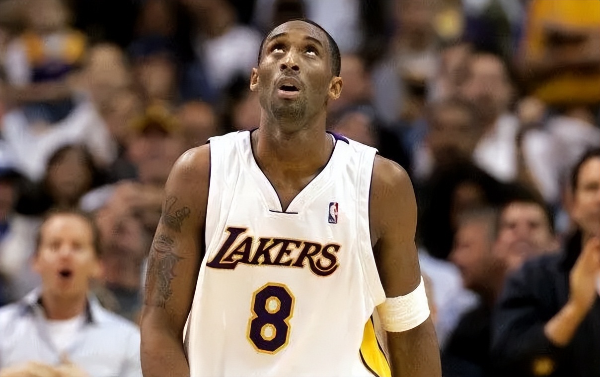 詹姆斯27 6 6仅二阵,4位mvp进一阵