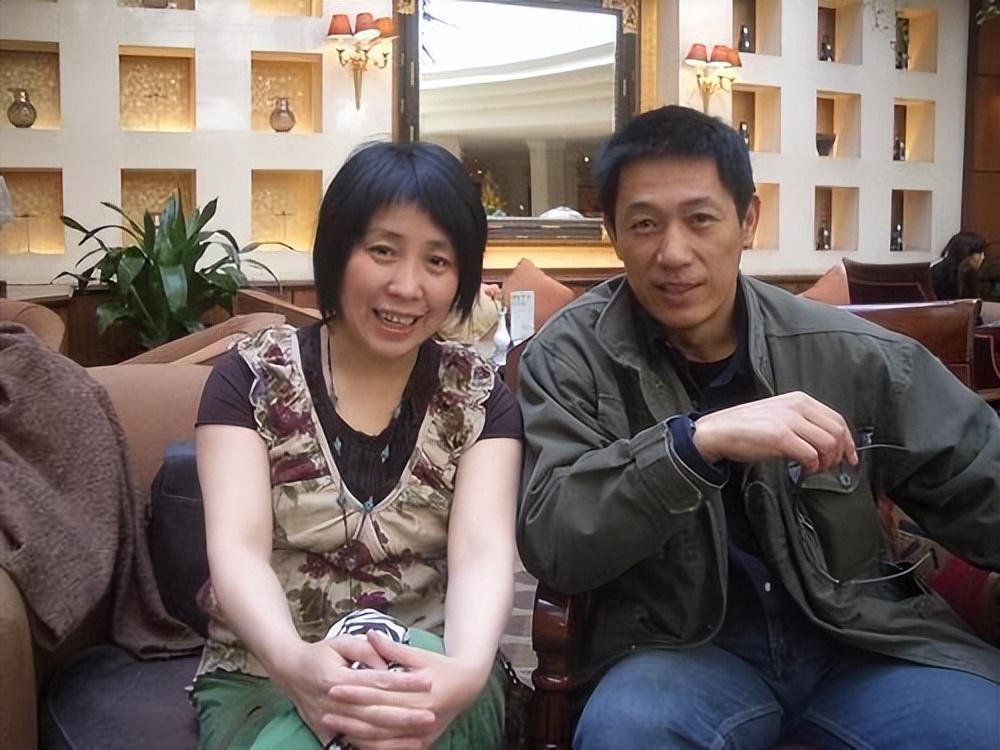 演员石凉:我这辈子最正确的决定,就是与丛珊离婚娶圈外人为妻