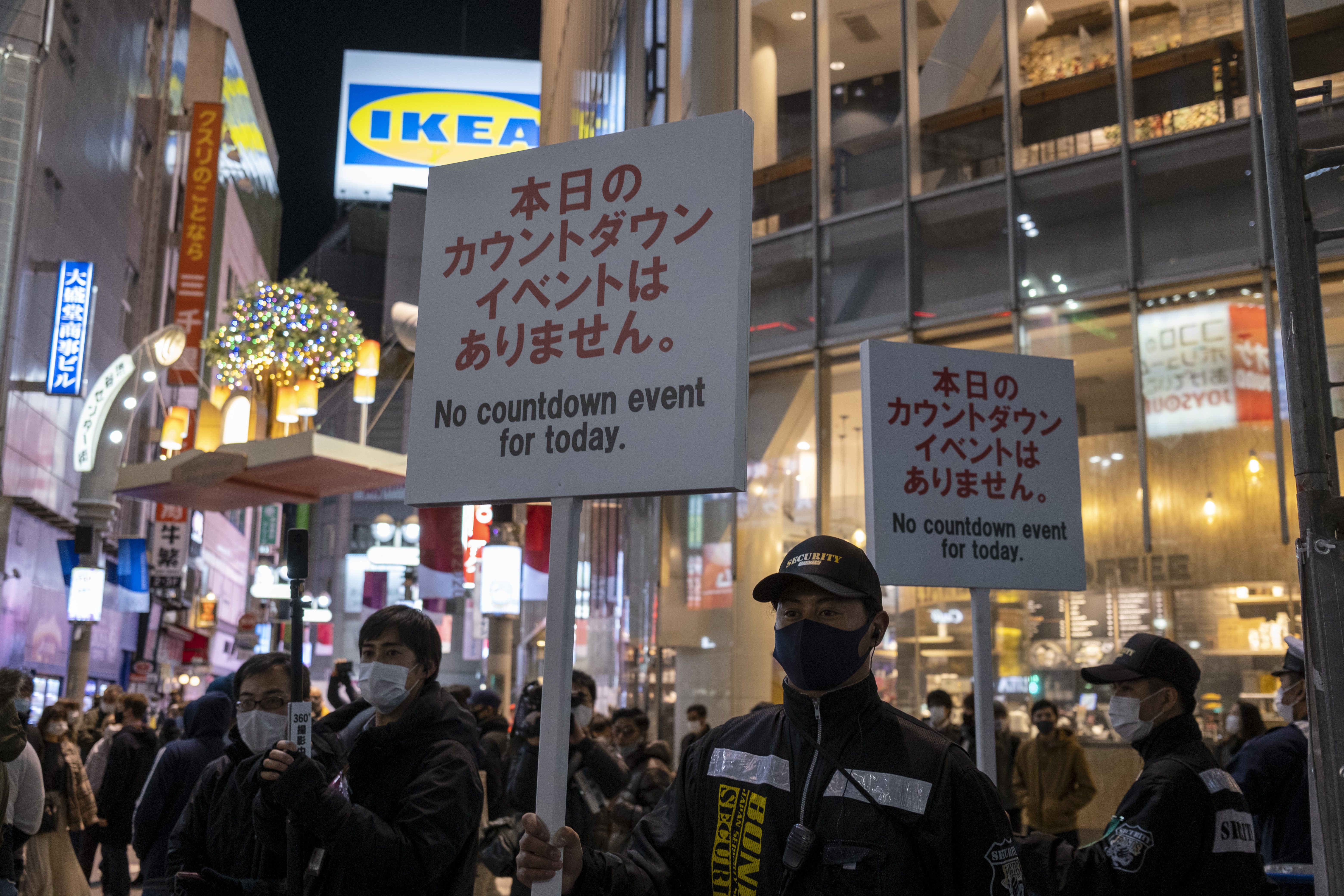 日本日增新冠确诊病例数再创新高(13)