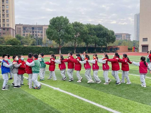 友谊之花在无锡市南湖小学的孩子们心中绽放