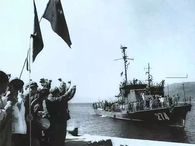 南海激战打胜仗却受争议,差点挨处分,却也早早退休,31年后正名