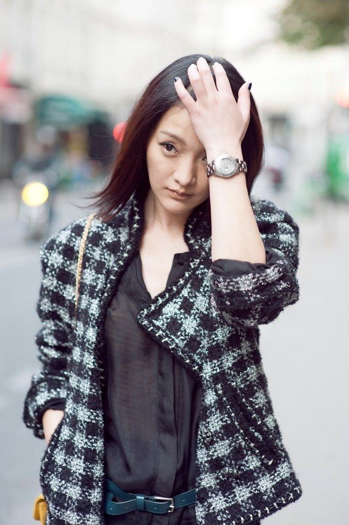 仪的演艺事业保驾护航导演张一白还作为"青年演员推荐人"为给她造势