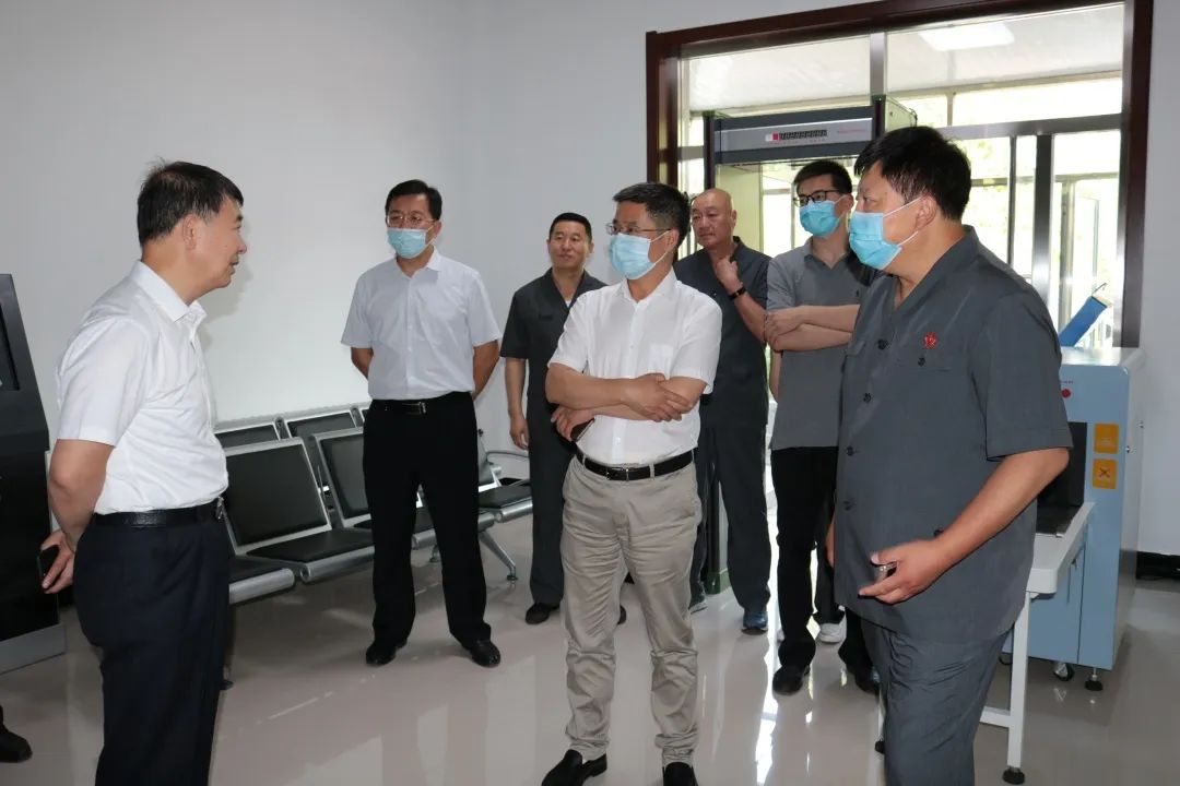 省高院政治部毛向阳主任 到西安区法院调研指导人民法庭工作