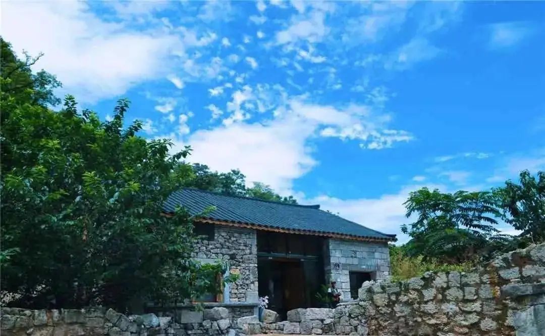 藤甲文化,布依风情,纯朴民宿……来阿歪寨感受冬季静谧!