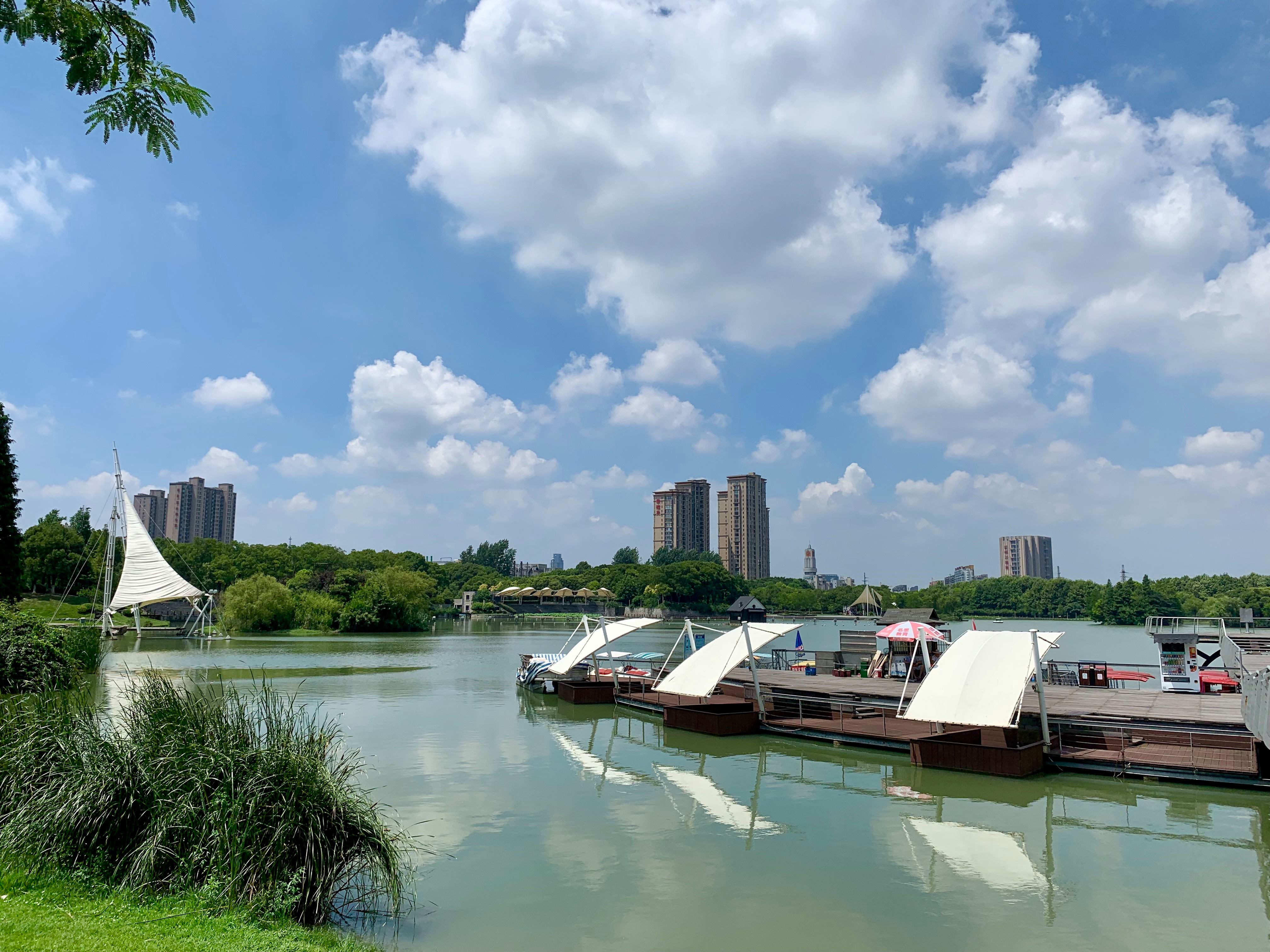 "无锡"江阴黄山湖公园,"依山傍水",景色秀丽!