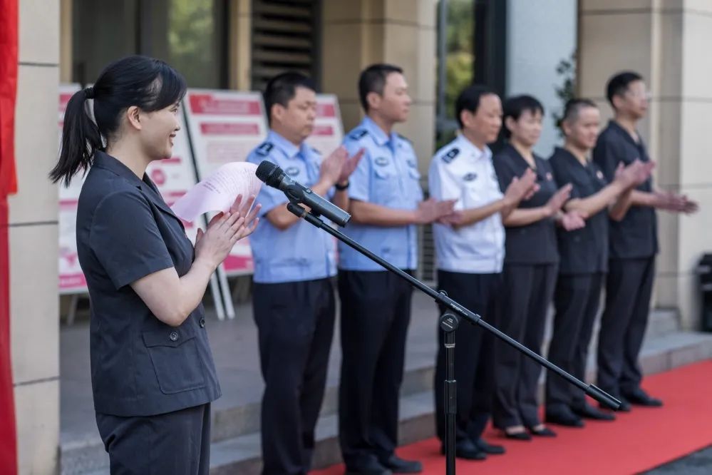 钟楼区人民法院交通事故巡回审判法庭揭牌成立