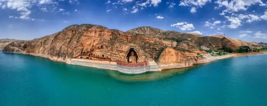 初春之旅丨青海湖 天梯山石窟 七彩丹霞 ·小环线