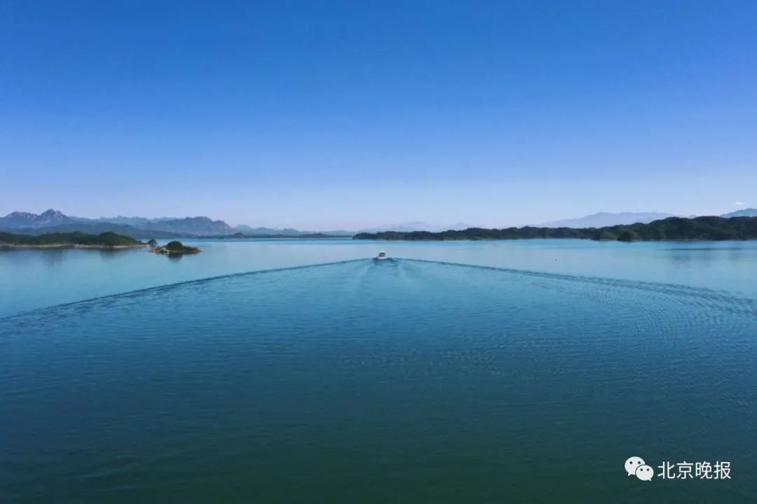 京城连日降雨低洼院落怎么办？记者直击排水现场