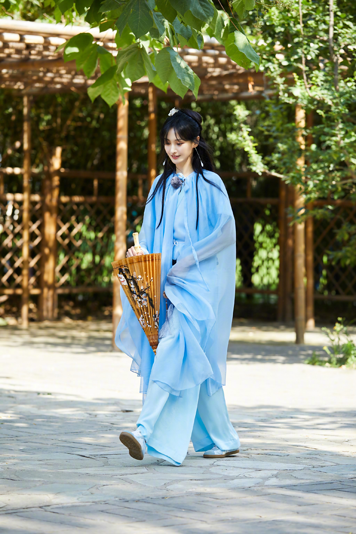 郑爽古装清新甜美,仙气太足!