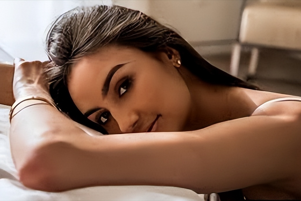 伊莉莎伊巴拉elizaibarra成为本月最热门的女演员top1