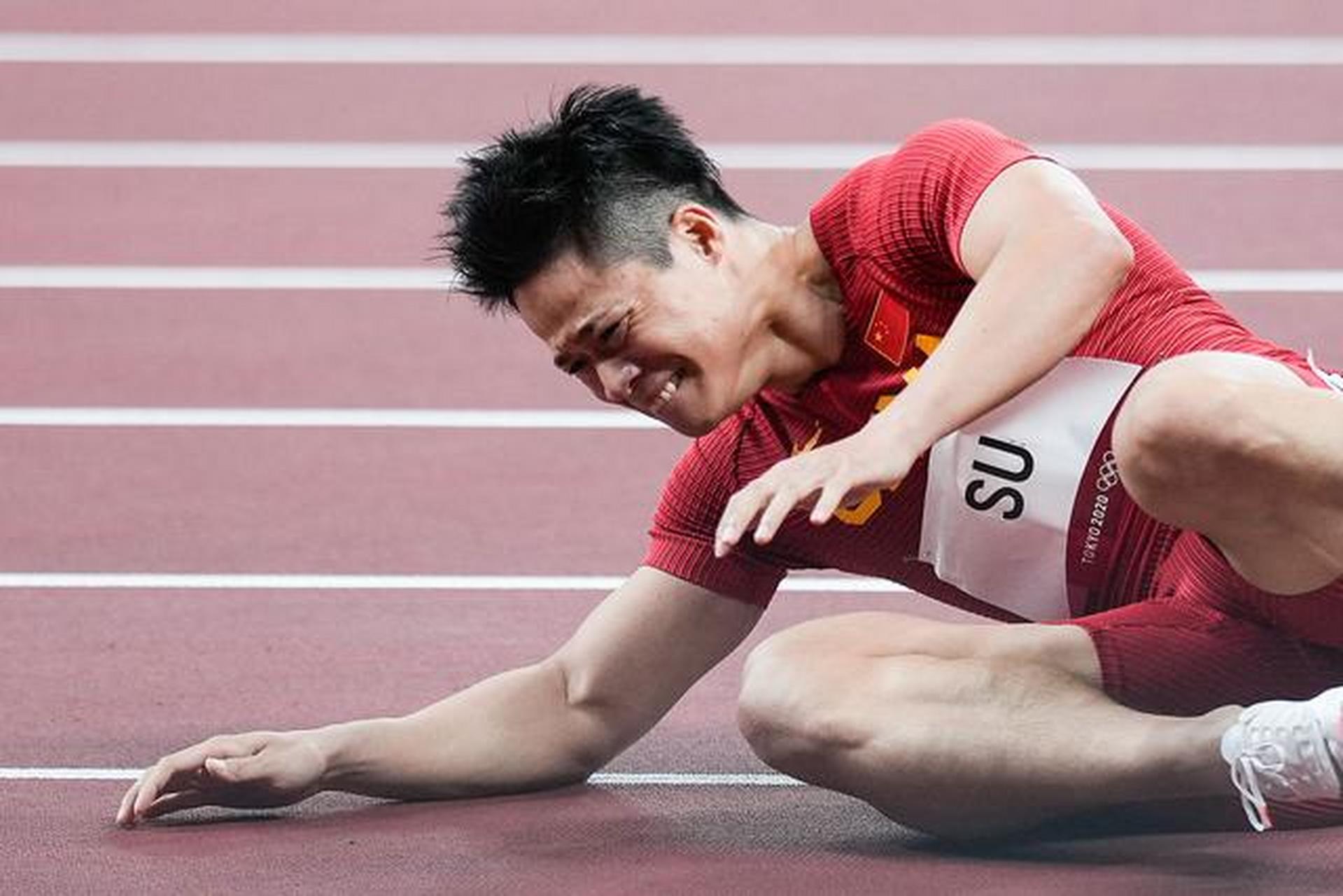 苏炳添回应缺席亚运会#    短跑选手苏炳添因伤缺席亚运会备受关ⅱ.