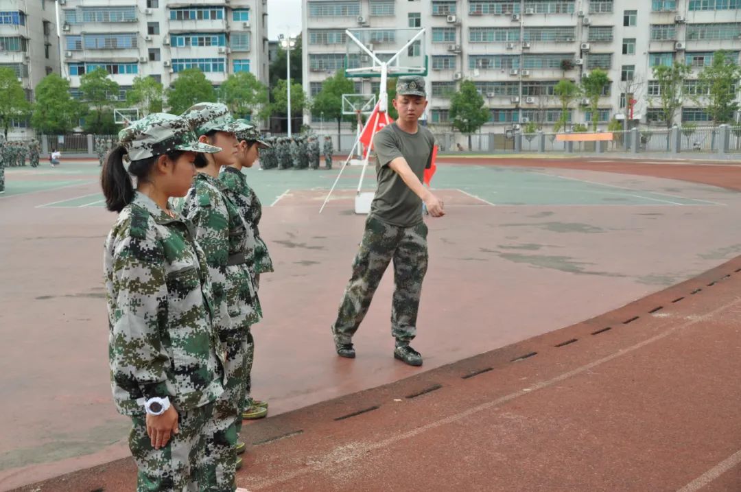 汨罗市第二中学图片