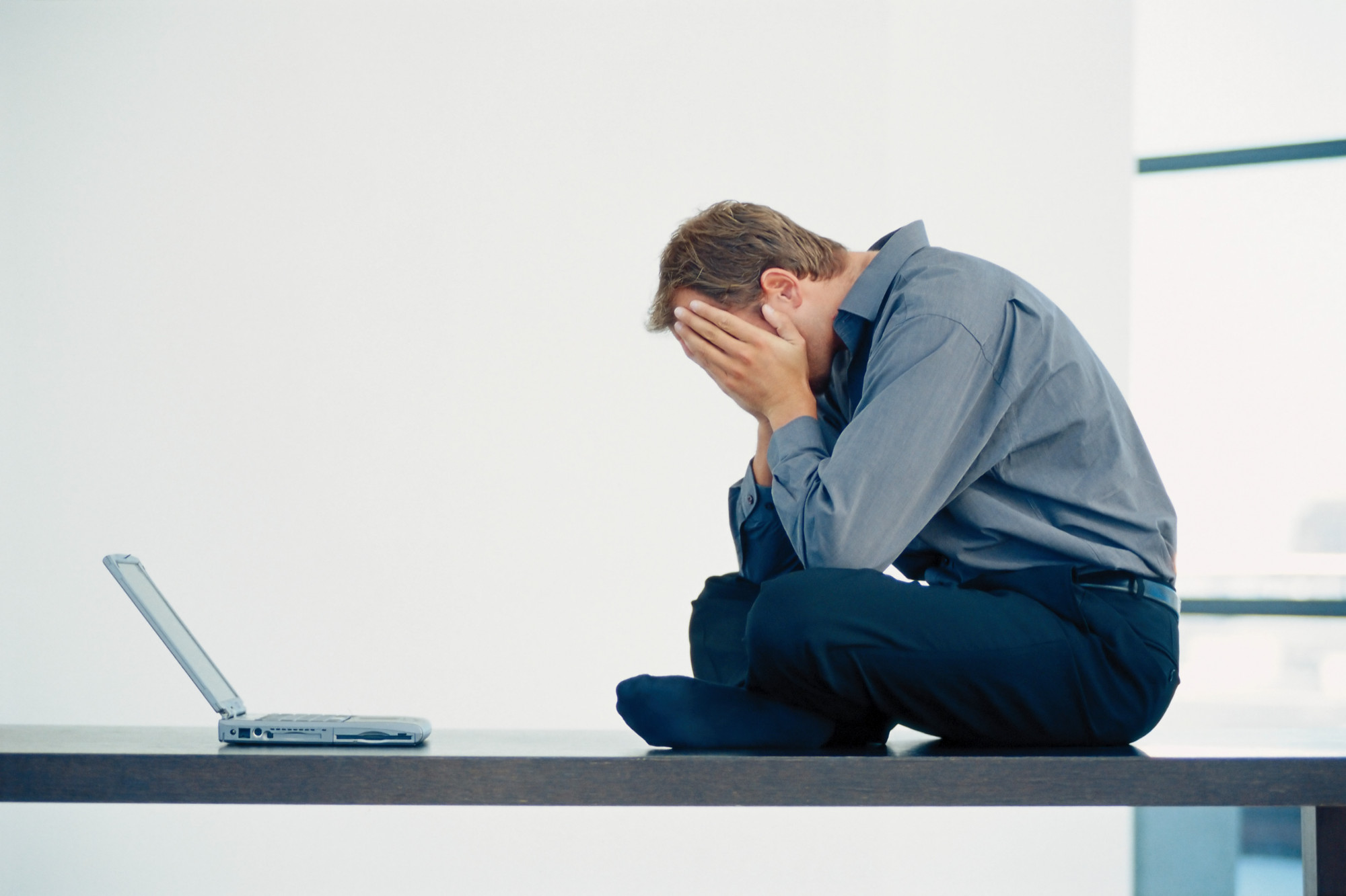 不敢死不敢远嫁他们只有我一位90后姑娘的困局