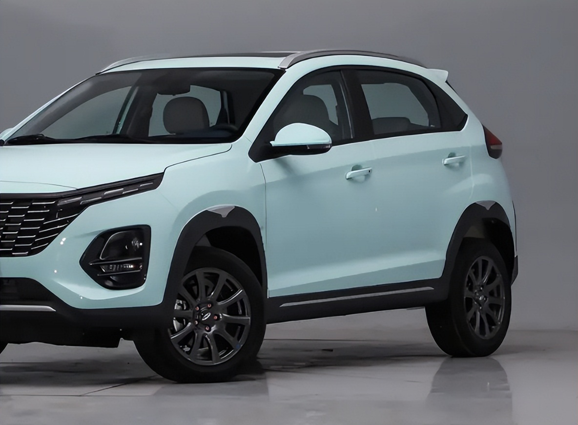 4万级别小型suv推荐,这车性价比超高,空间表现优秀!