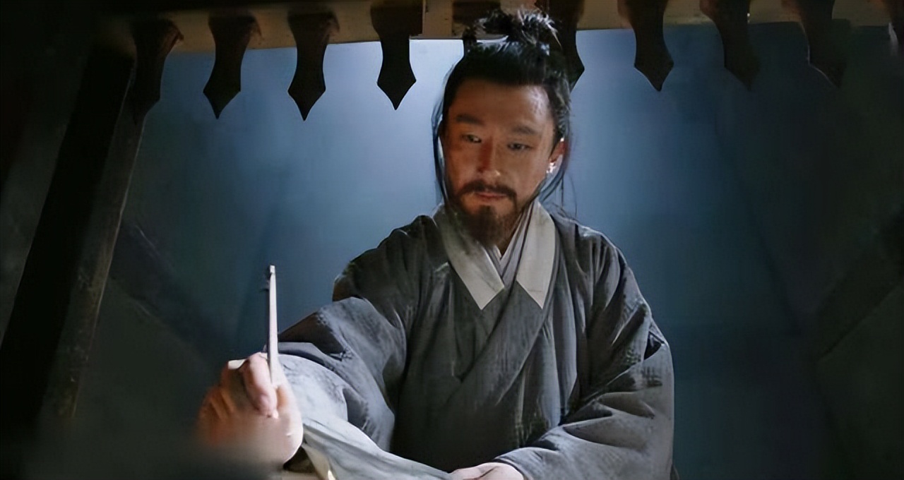 大明硬汉杨继盛:位卑未敢忘忧国,冒死弹劾严嵩,下狱受尽折磨