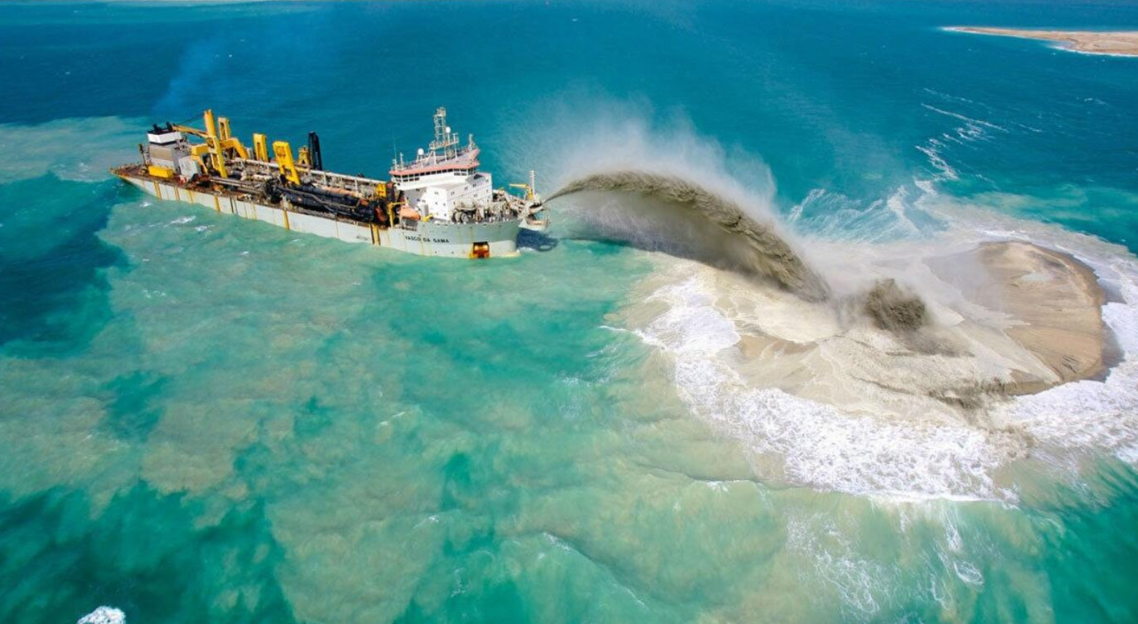 越南非法侵占南沙29座岛礁,我国祭出造岛神器,迅速扭转局面
