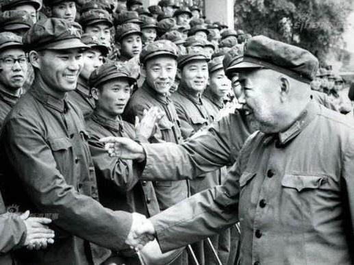 开国将领胡炳云因精通技术被释放