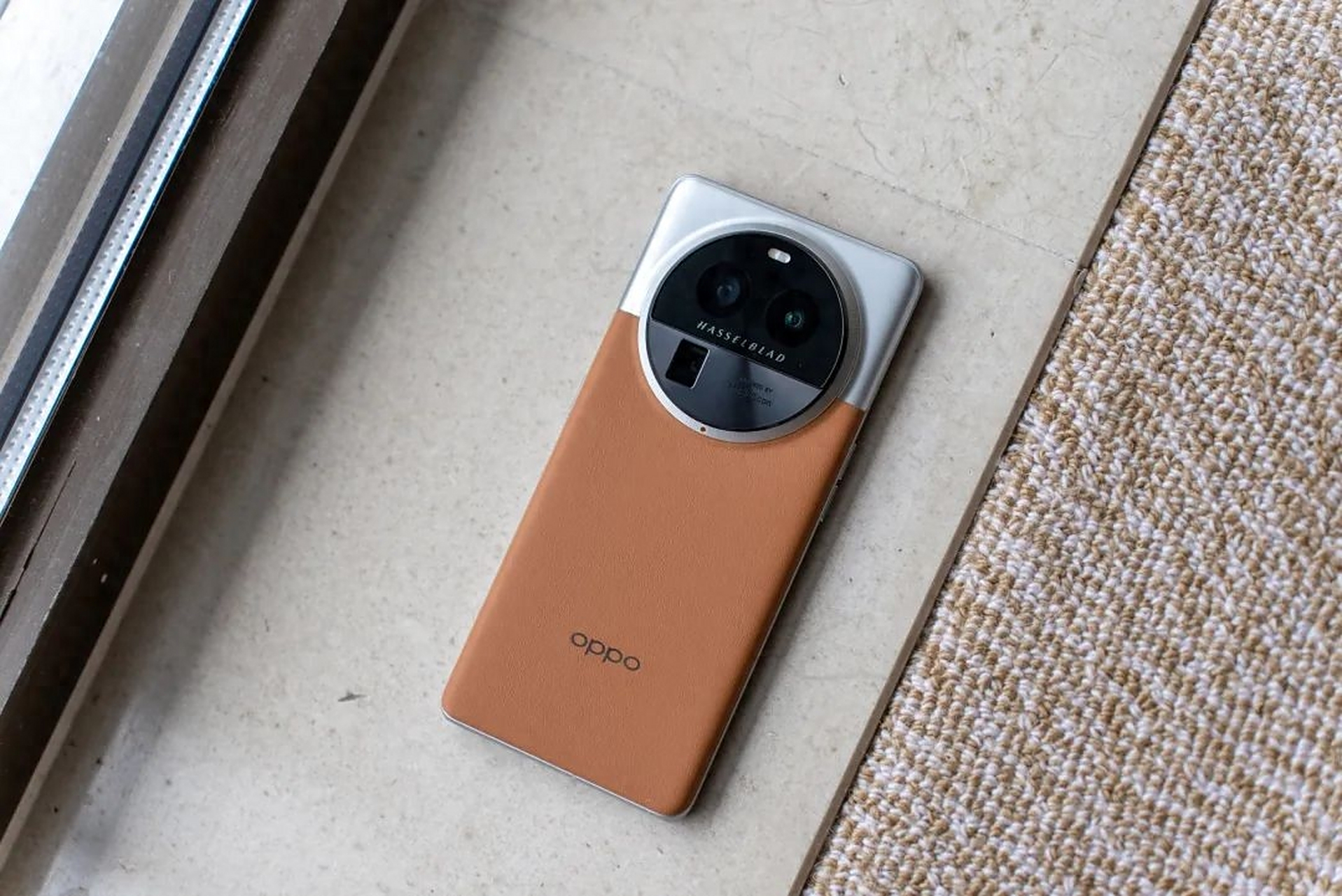 oppo机皇冲销量,12gb 256gb跌价1133元,高配置低价格  在手机市场的