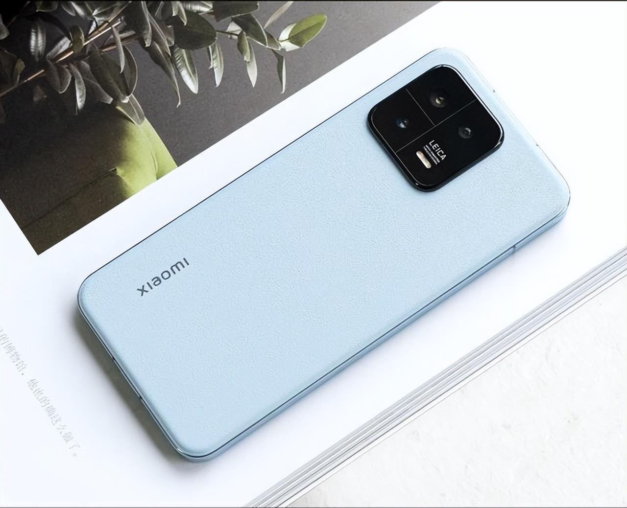 小米13 ultra新机强劲曝光,小米12沦百元机改写超低价历史