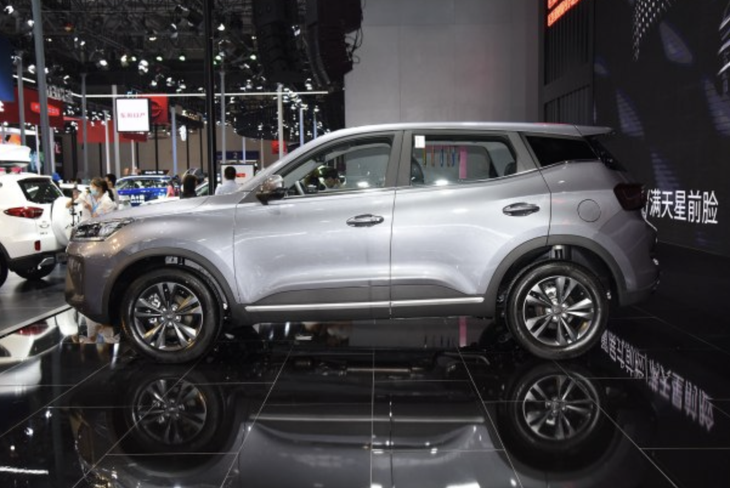 2021重庆车展:凯翼炫界pro正式亮相