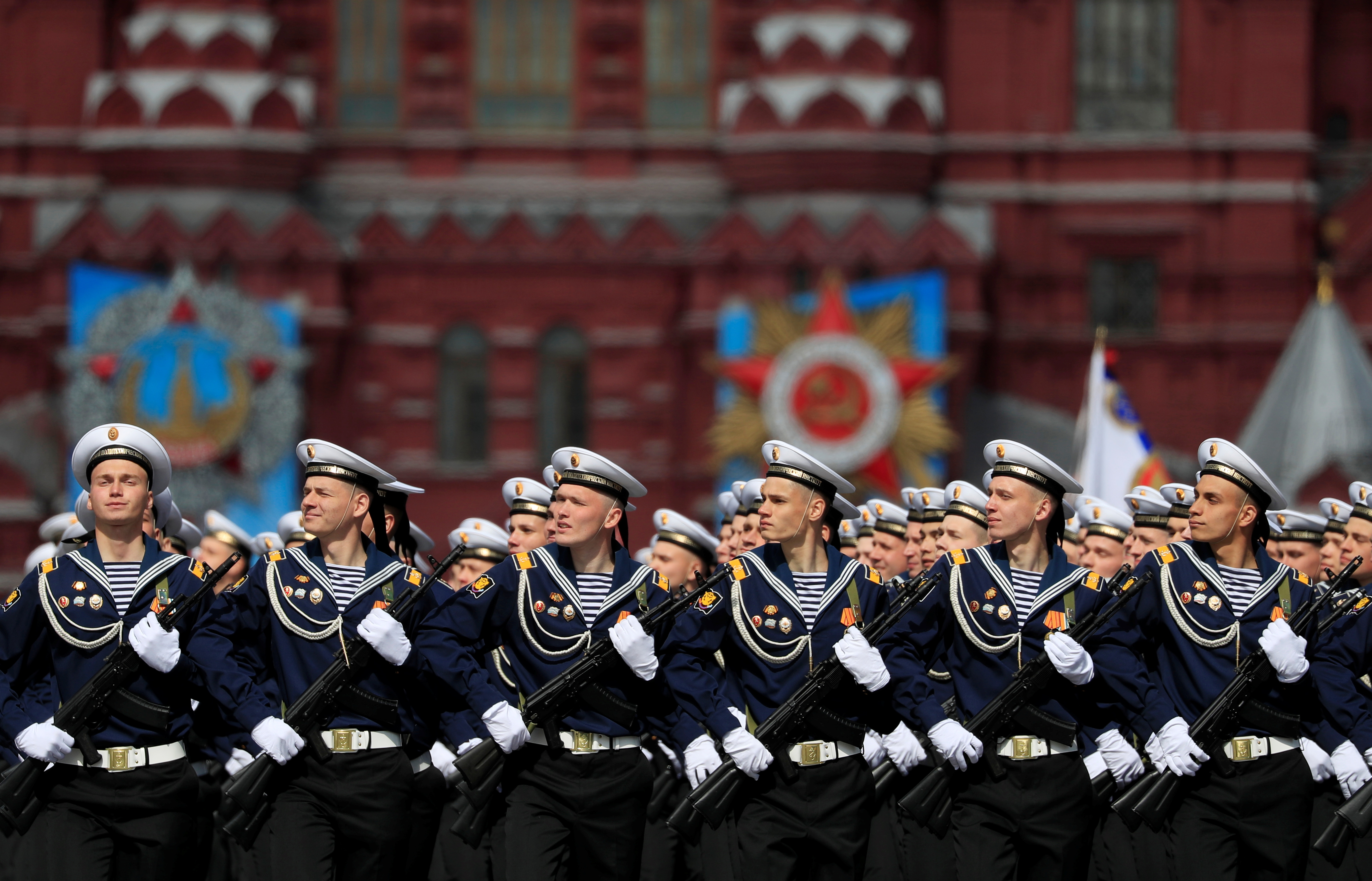 俄罗斯举行胜利日阅兵彩排