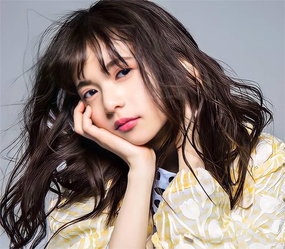 像鸟一样的可爱女人—斋藤飞鸟