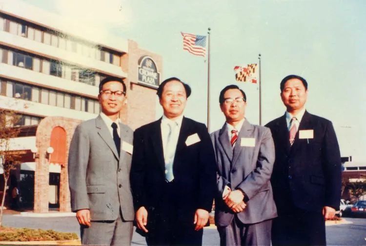 祝魏子卿院士生日快乐