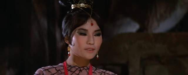 邵氏版《盘丝洞》经典,剧情烧脑玩转无间道,蜘蛛精美艳不可方物