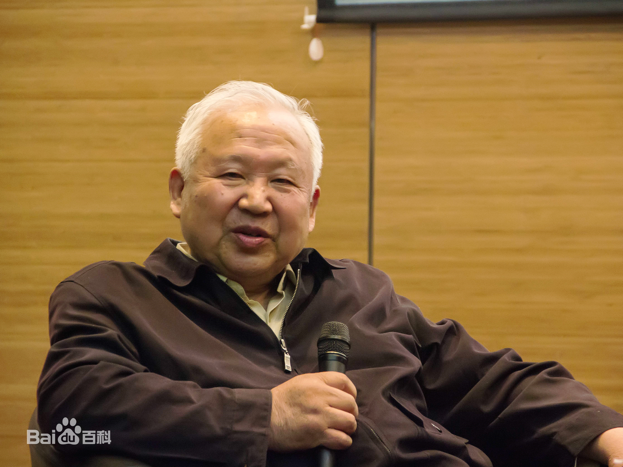 杭州市江干区竟出了这两大名人:一位是扬州八怪之首,一位是院士