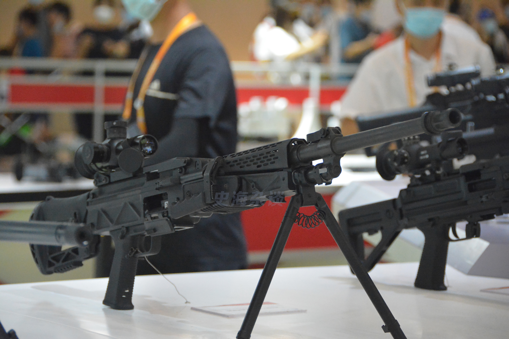201型机枪亮相珠海航展,采用双口径无可挑剔,或将成为制式武器