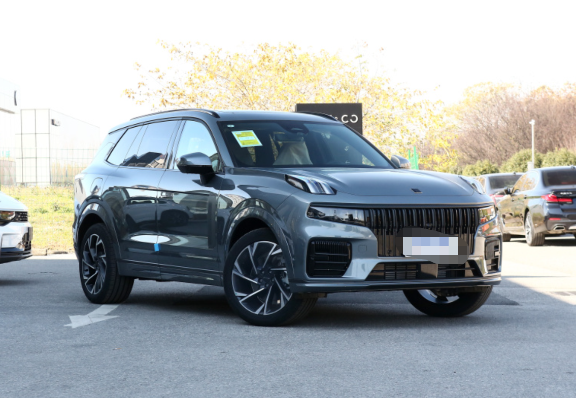 25万也能选中大型suv?领克09 mhev给你点小小的"福利震撼"