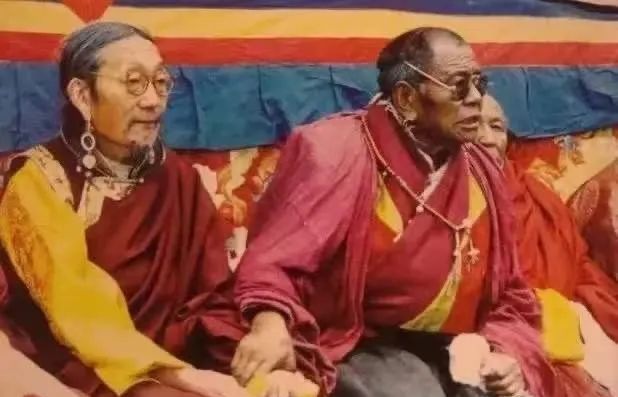 阿秋法王:不要炫耀自己的根本上师,和自己所修的法!