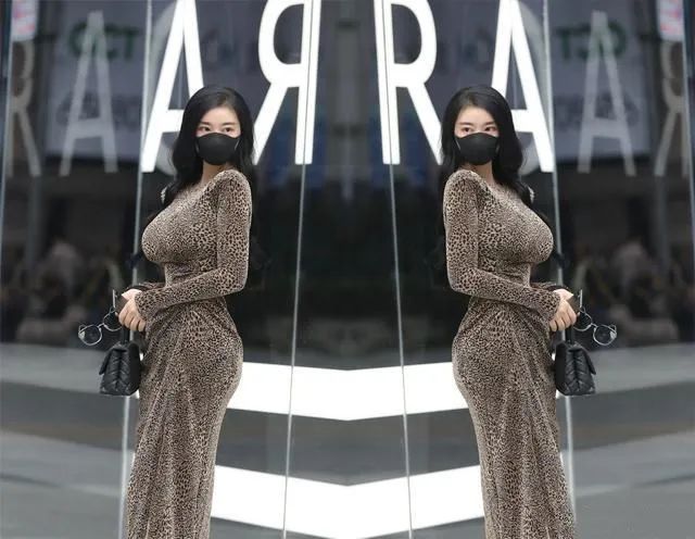 "纹身美女"宋昱欣臀围101厘米,体重130斤,却照样拥有妙曼身材