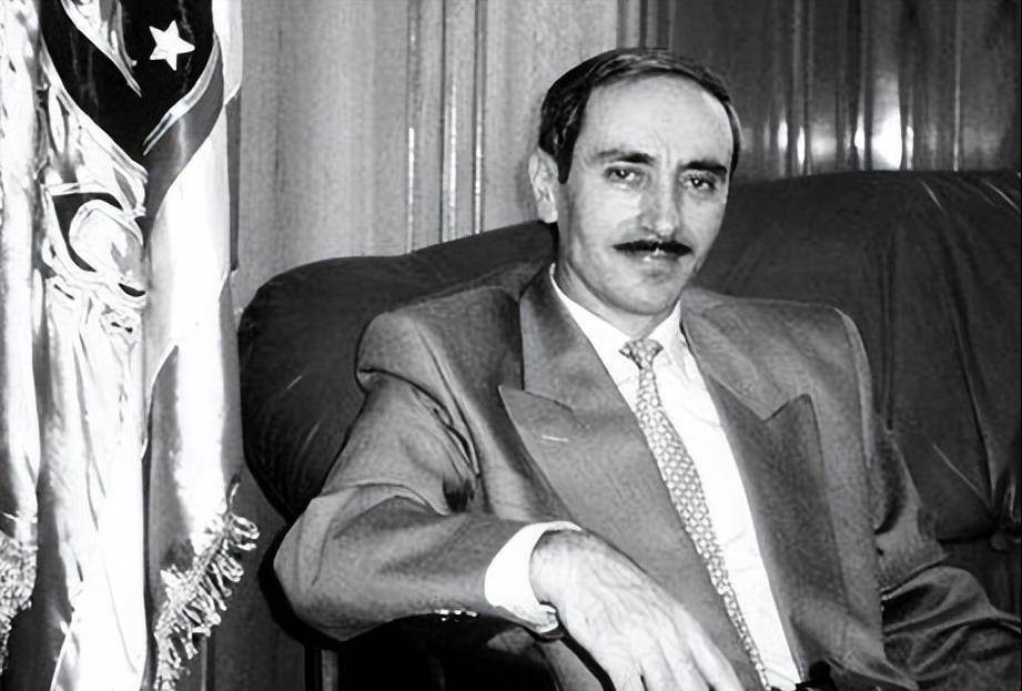 回顾俄国特种兵为救中国记者身亡,记者为报恩娶其妻子,如今怎样