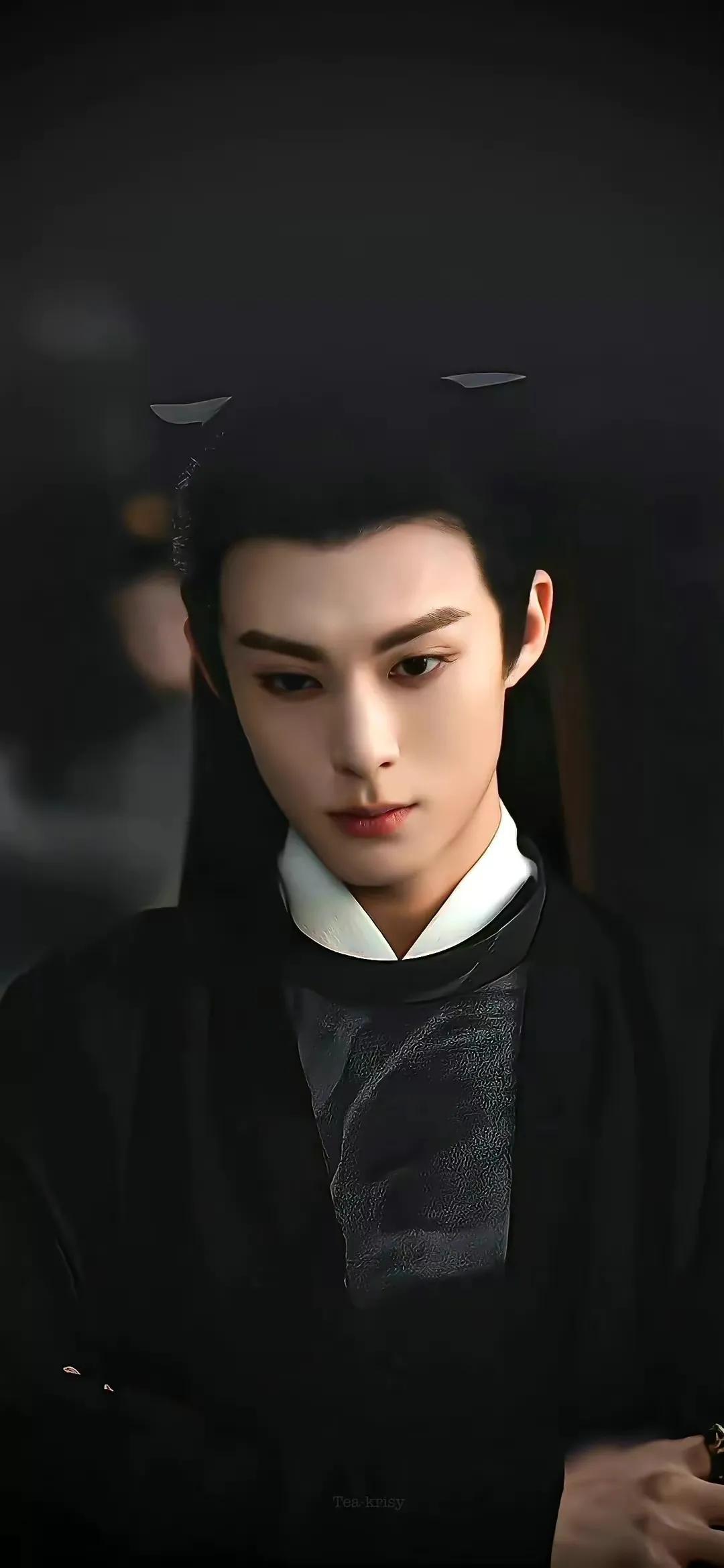 《苍兰诀》月尊东方青苍壁纸,这剧里的王鹤棣太帅了