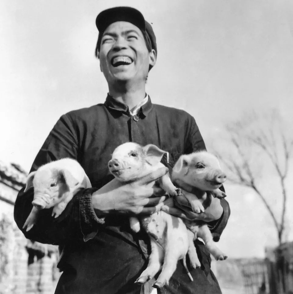 新中国首个"万元户"黄新文,富足生活曾羡煞众人,如今咋样了?