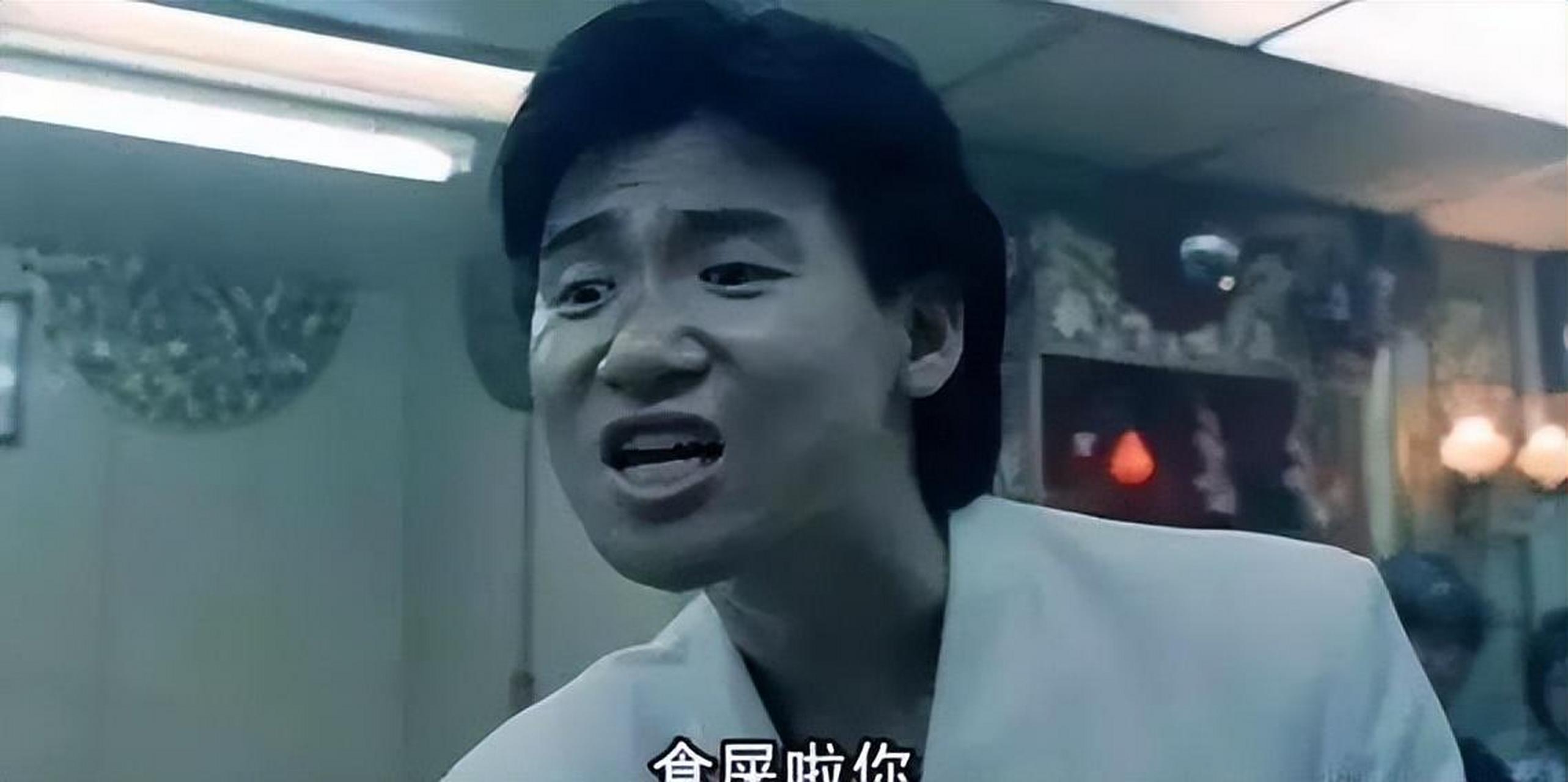 张学友是香港歌手,以歌手出道,演戏方面也非常出色