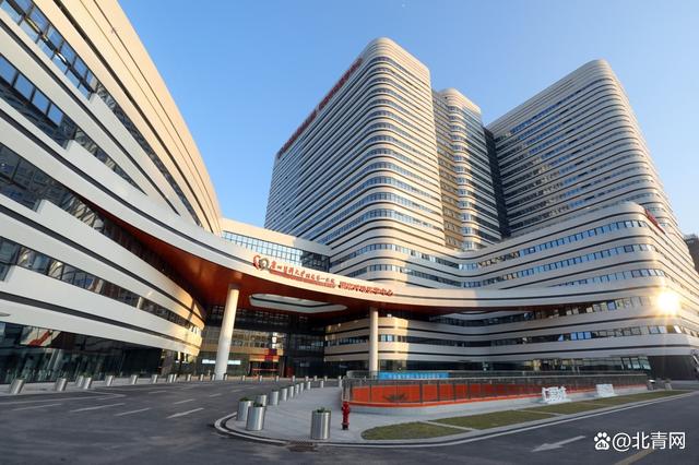 广州医科大学附属第一医院与百度健康达成战略合作,共建高质量数字