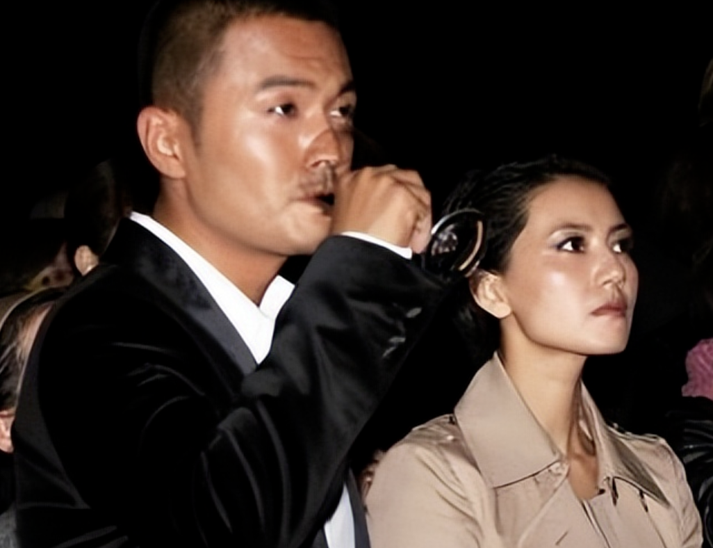 于小伟:曾与高圆圆谈恋爱,迎娶一位非圈内的普通妻子平凡而幸福