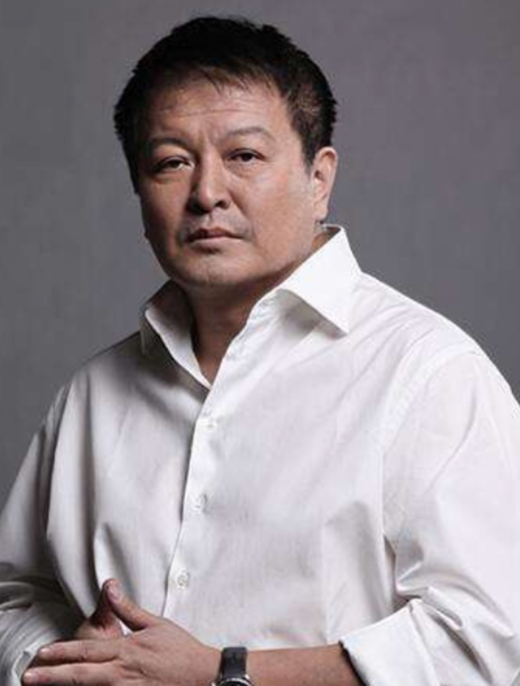 倪萍:5个男人3段婚姻,陈凯歌和郭达让她刻骨铭心,47岁才嫁给爱情