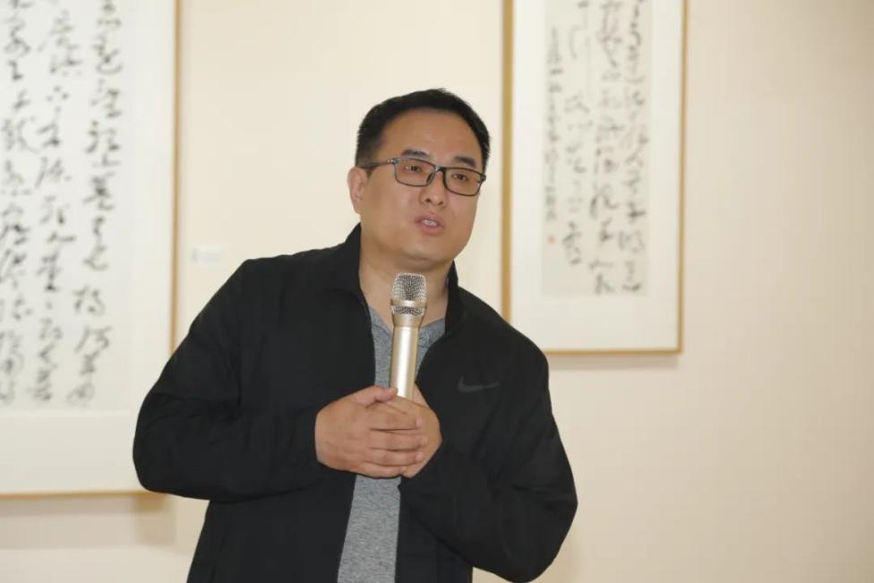 王清州书法展在798艺术区开幕