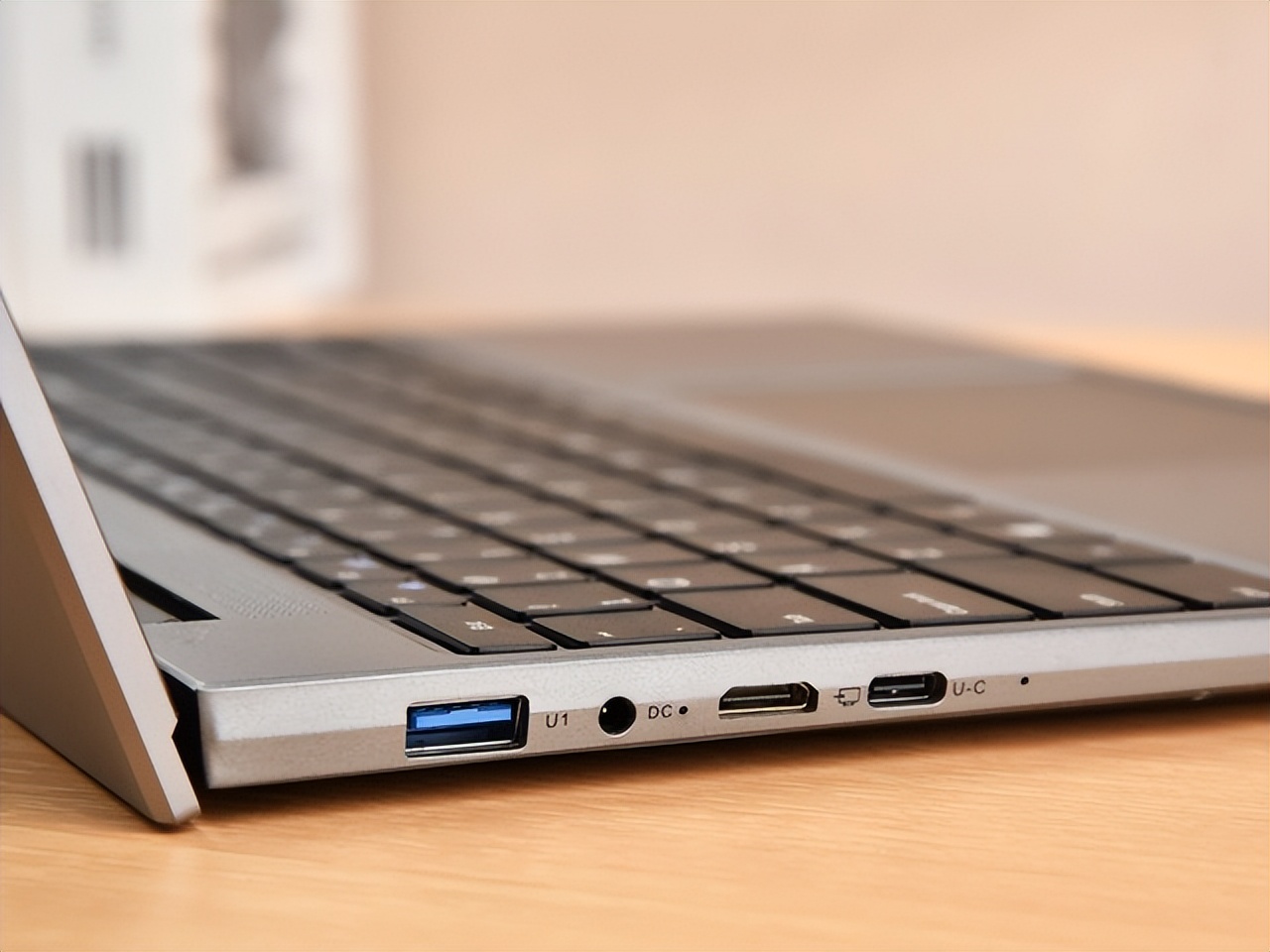 花小钱办大事 中柏ezbook s5 max评测