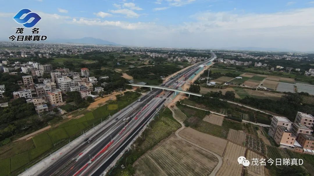 沈海高速跨茂名大道大桥主体建成,明年国庆可以走上八车道了!