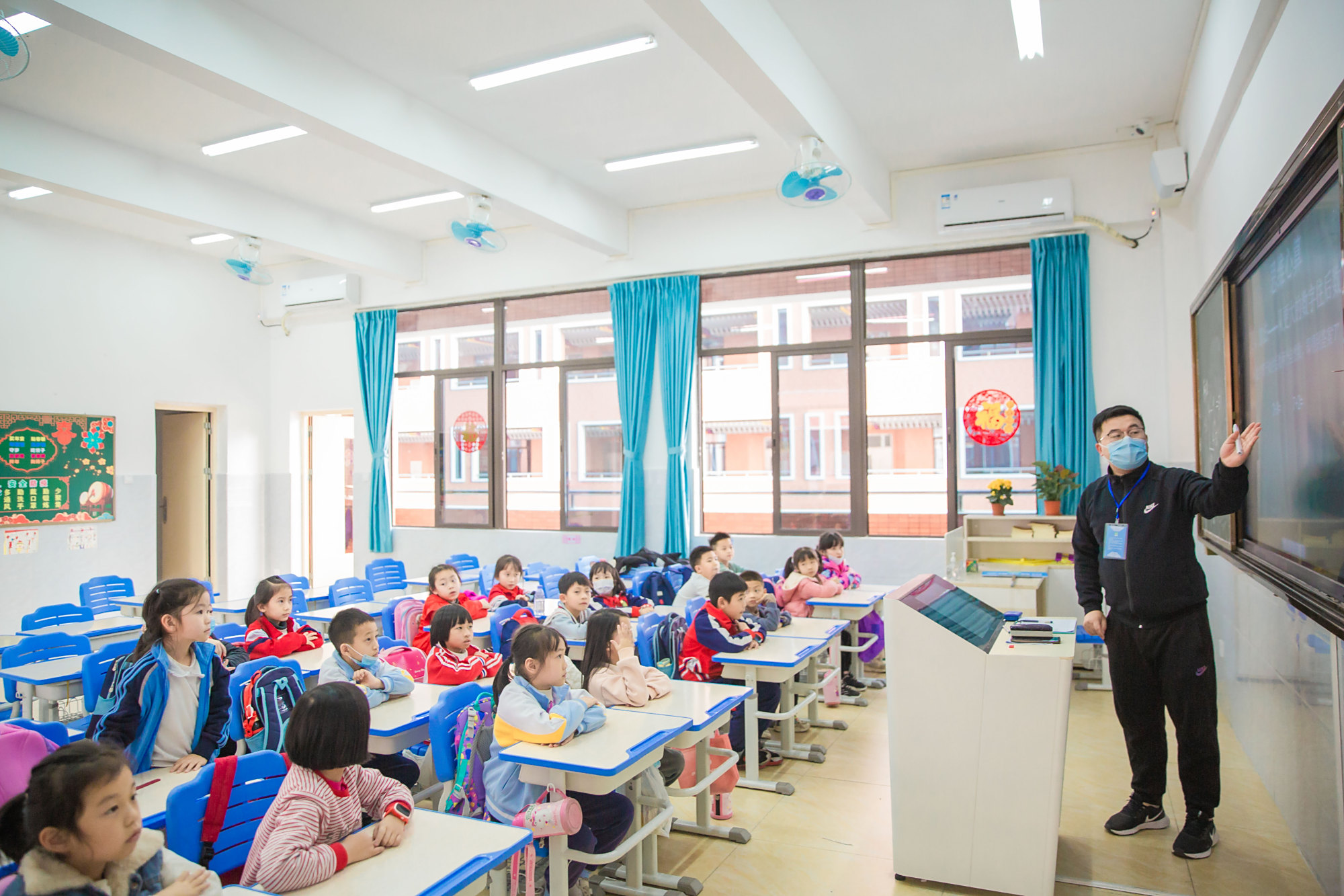 赋能蓄力,温暖"童"行|塘厦第二实验小学校内课后服务开课!