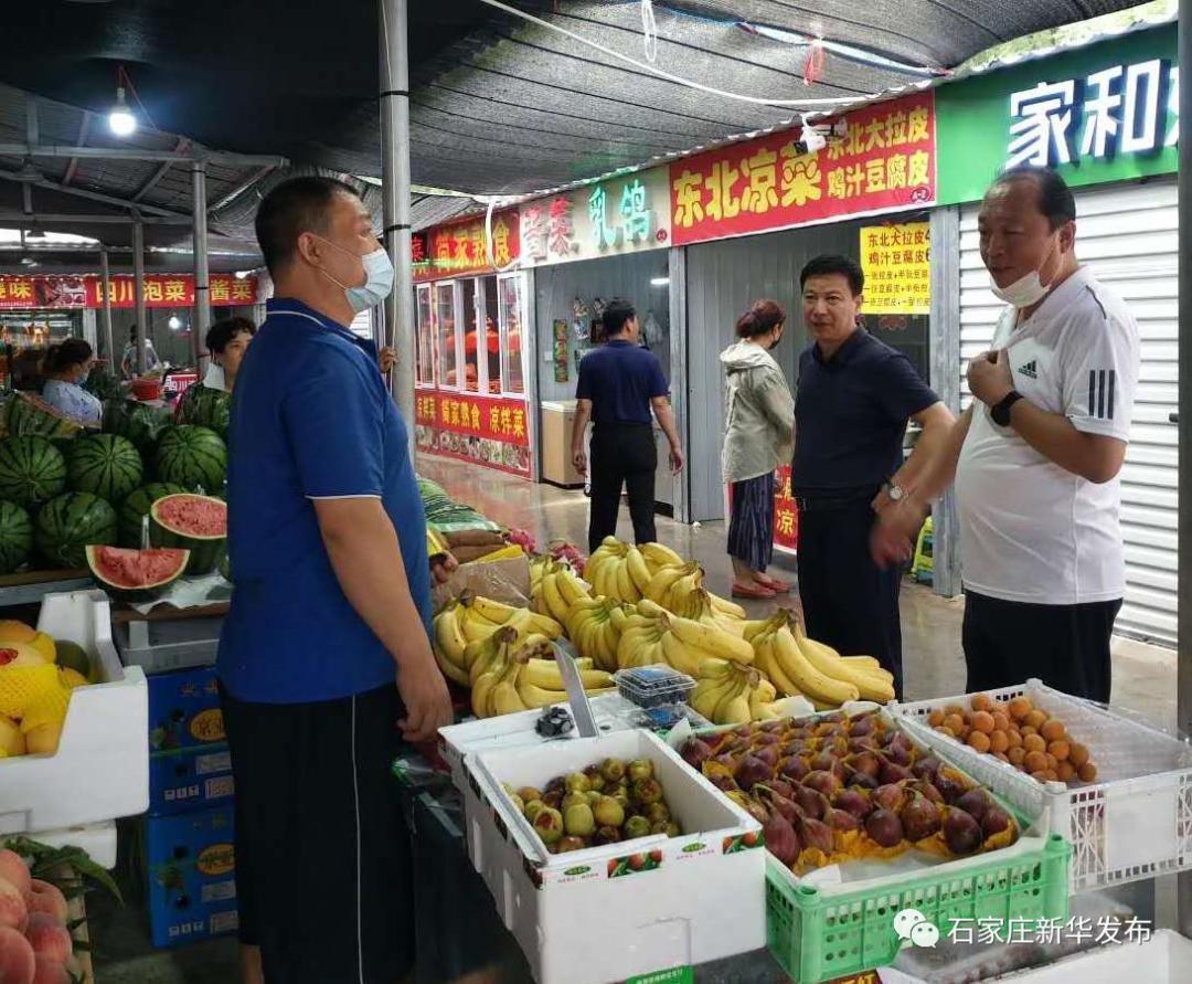 市市场监管局宋国宏检查督导我区创卫工作