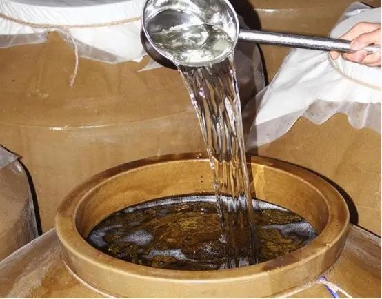 白酒的利润有多高,你真的知道吗?一位农村酿酒师说出了实情