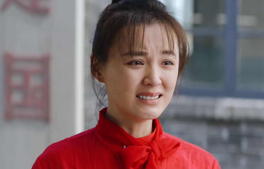 王牌部队:阿秀如愿结婚,眼里却没了光,她始终没能嫁给最爱的人