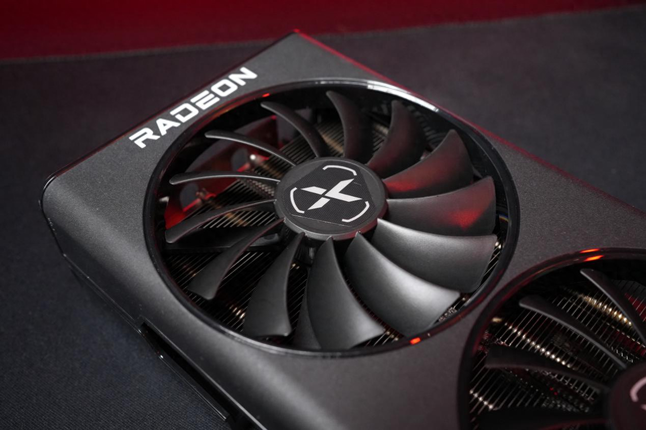 xfx swft319 amd radeon rx6800:专为游戏玩家打造