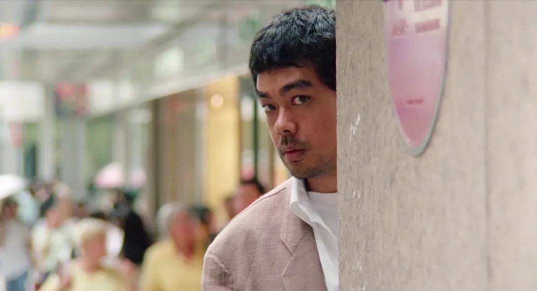 《目露凶光》:银幕好人刘青云最佳反派角色,疯起来连自己都杀