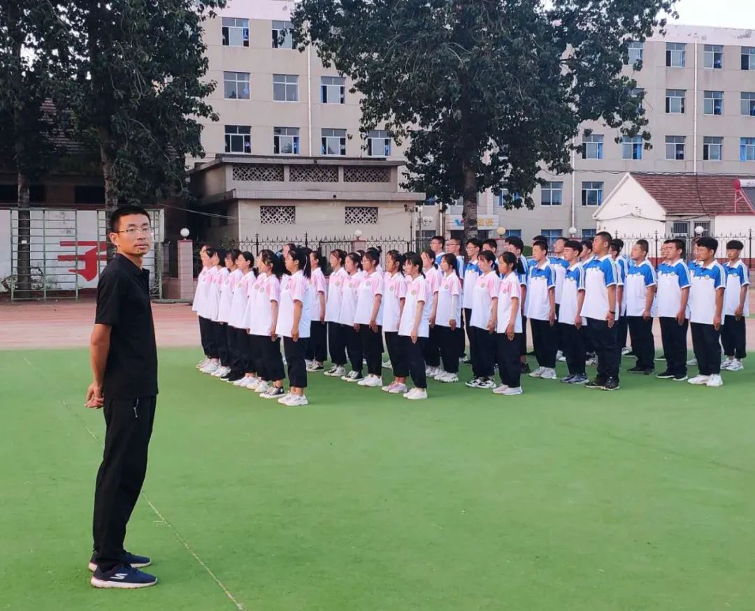 青葱少年,意气风发!莱州六中新生最新纪实来了